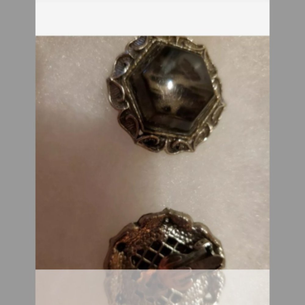 Vintage Black Swirl Clip On Earrings